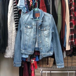 Greywire New York jean jacket size small